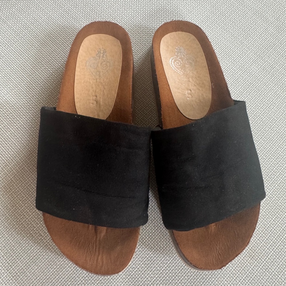 Black Fabric slides size US8